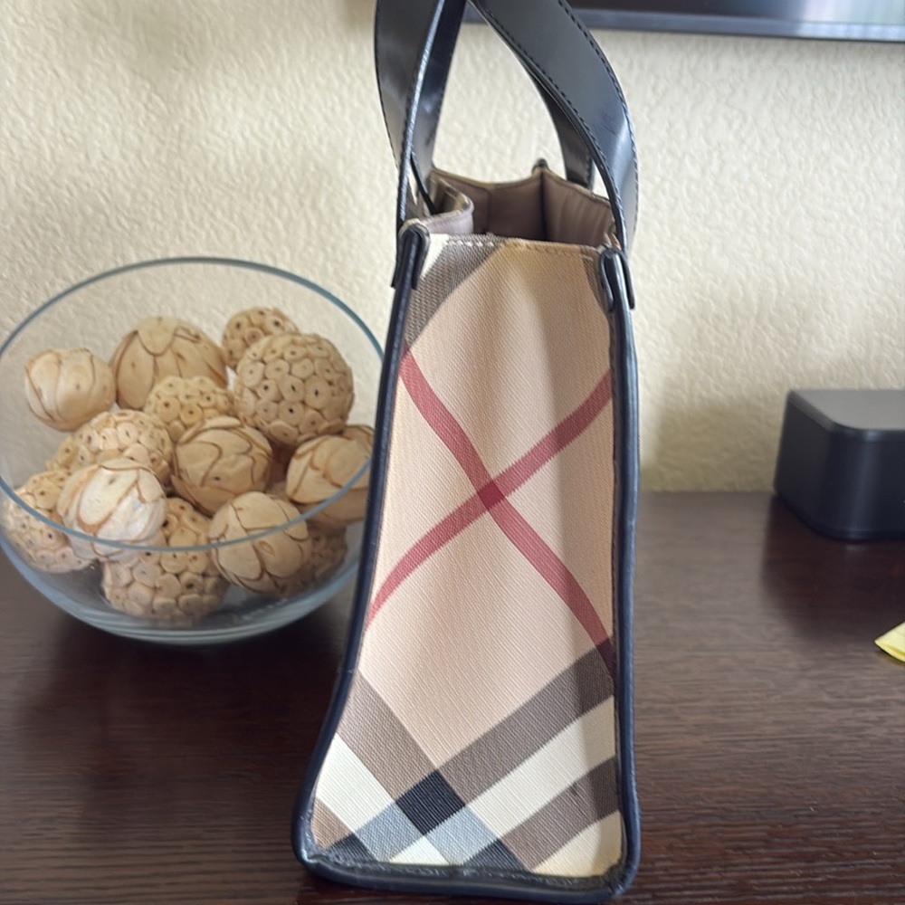 Burberry Black and Cream Mini Tote Bag with Signature Design - Picture 5 of 12